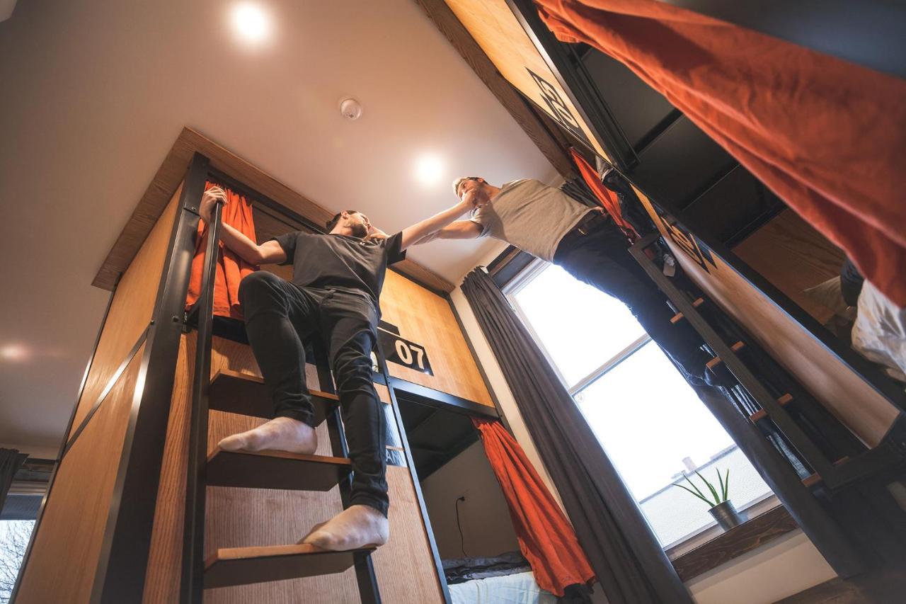 Le Bed & Cocktail - Appartement Sur L'Avenue Du Mont-Royal Монреаль Экстерьер фото